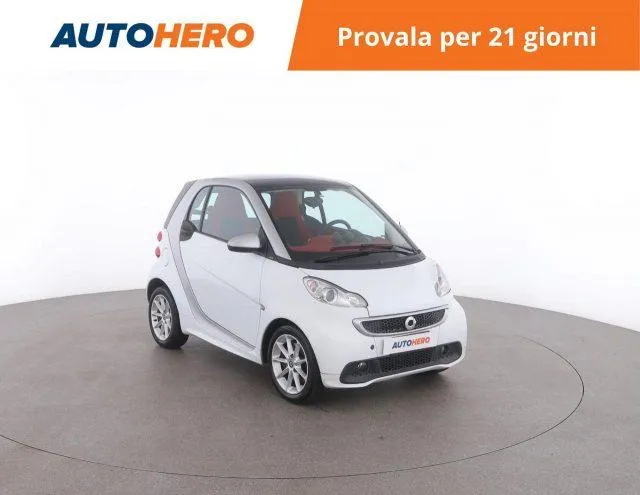 SMART fortwo 1000 52 kW MHD coupé passion Image 6